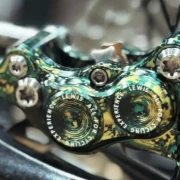 Lewis LH4 Camo Bremssattel